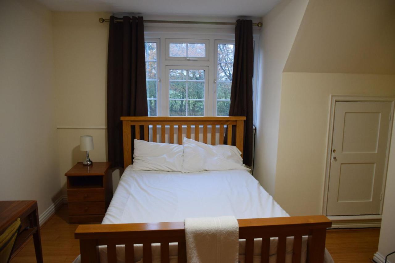 The Bell And Bottle Bed & Breakfast Maidenhead Exterior foto