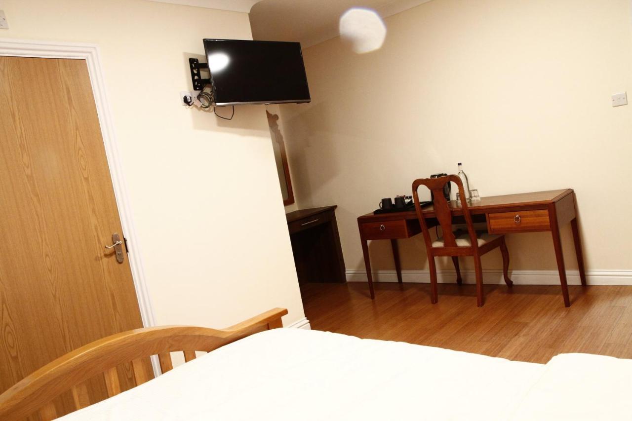 The Bell And Bottle Bed & Breakfast Maidenhead Exterior foto